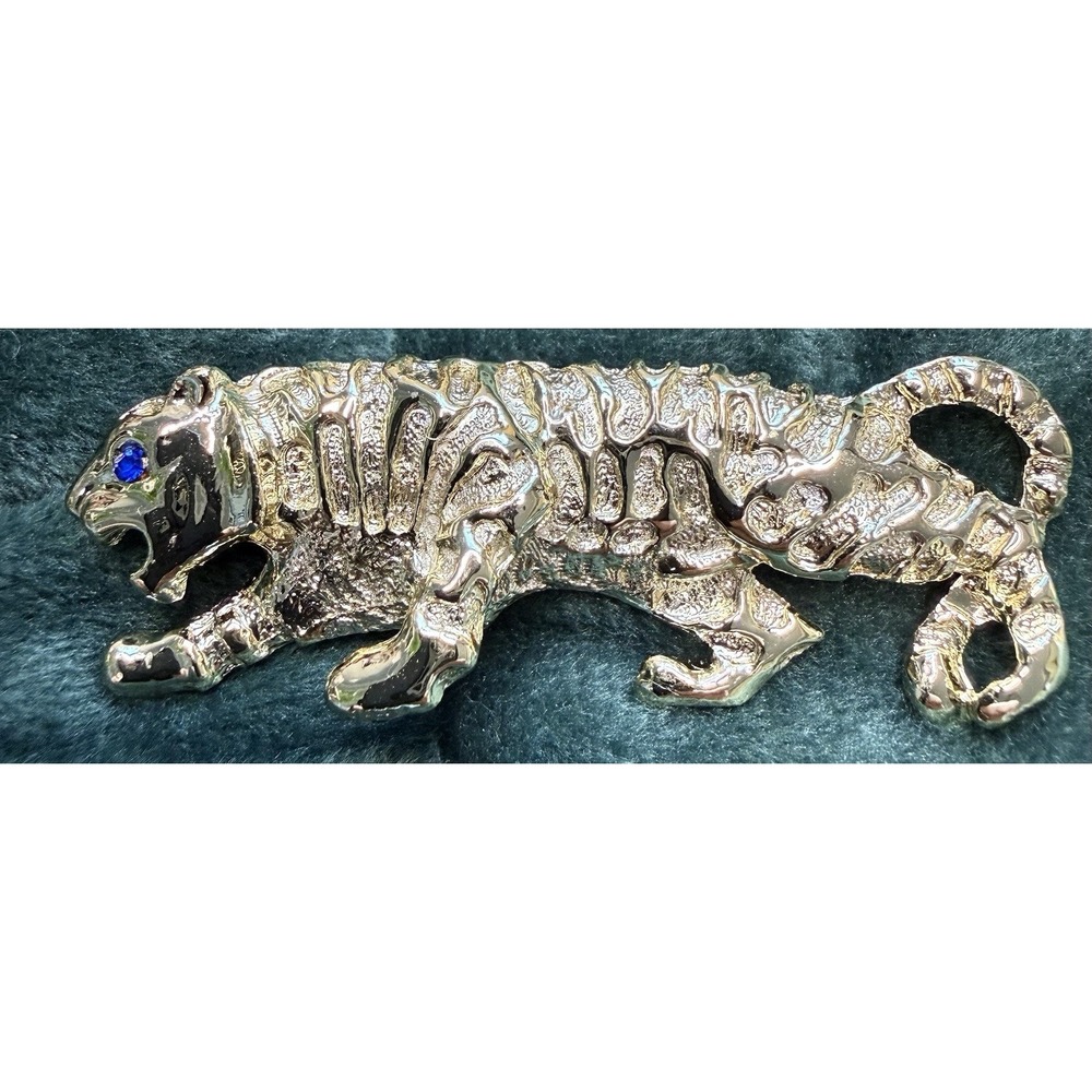 Vintage Signed GARRY'S Gold tone Polished TIGER Shape Pin Brooch